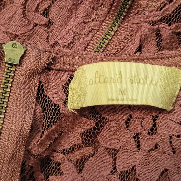 Altar'd State Pink/Mauve Above Knee Lace Dress - sz M - Picture 6 of 10